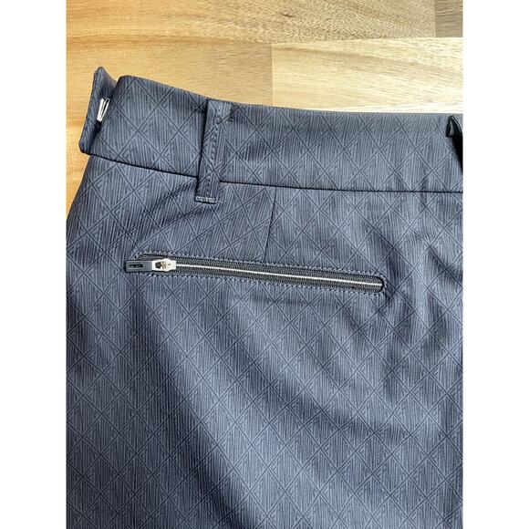 Fantom Pattern Printed Grey Golf Active Leisure Skort Skirt Size Medium NWOT - Picture 4 of 9